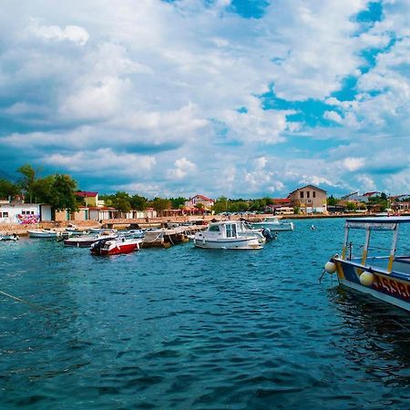 Apartment Maca Starigrad Paklenica Buitenkant foto
