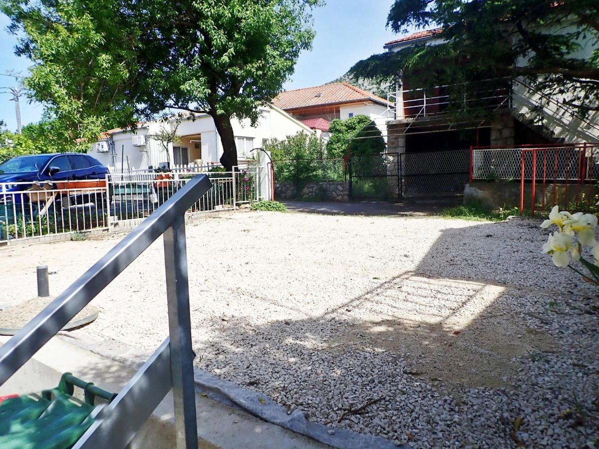 Apartment Maca Starigrad Paklenica Buitenkant foto