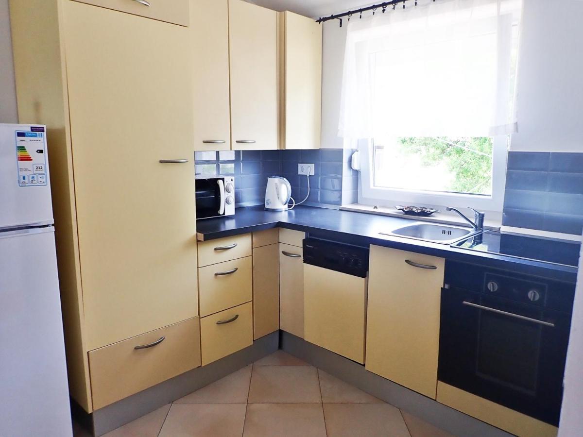 Apartment Maca Starigrad Paklenica Buitenkant foto
